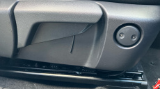 Nissan Qashqai 1.3 DiG-T MH 158 N-Connecta 5dr Xtronic Petrol Hatchback